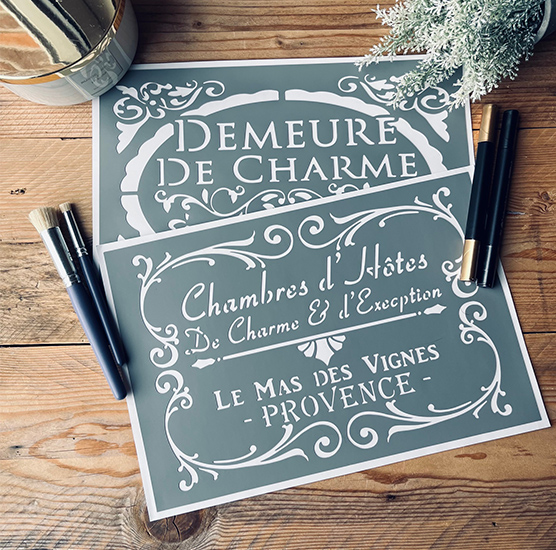 Lot de 2 Pochoirs Adhésifs Style Vintage en PVC, Thème Maison & Chambres d'Hôtes, 30 x 20 cm chacun